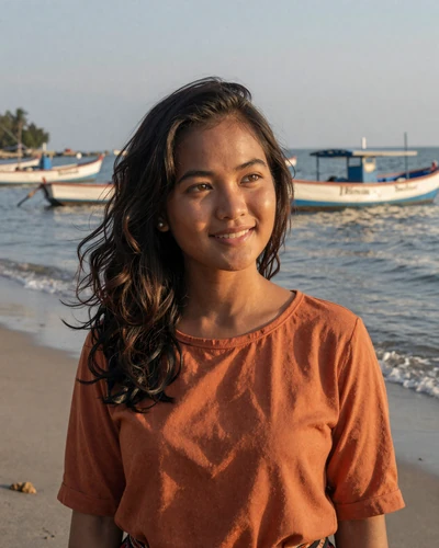 Indah P., 25, Indonesian woman from Makassar, Indonesia seeking genuine connection